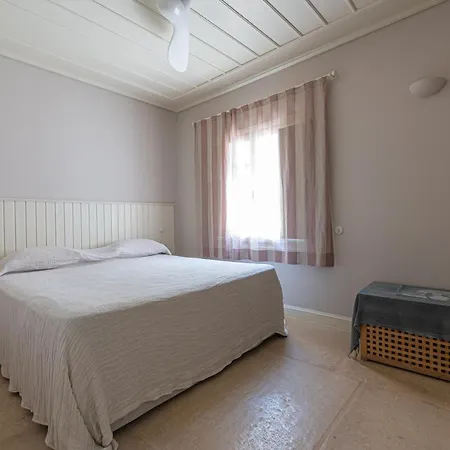 Salanti Hillcrest * Dhídhima