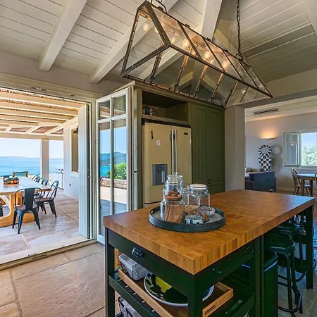 Salanti Hillcrest Vila Dhídhima