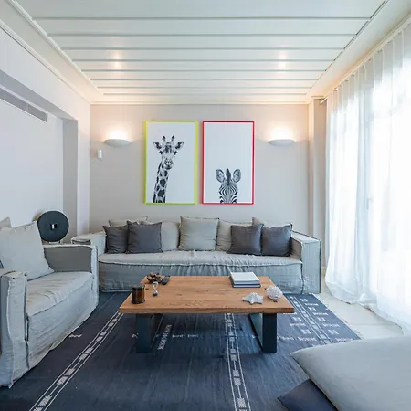 Vila Salanti Hillcrest *