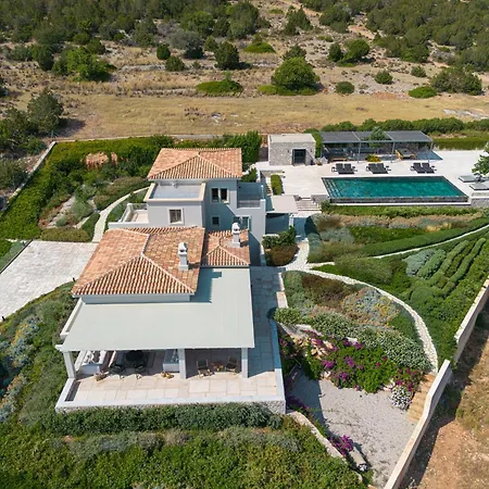 Vila Salanti Hillcrest Dhídhima