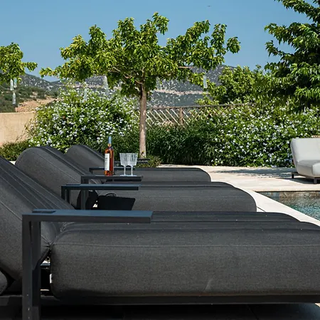 Villa Salanti Hillcrest *