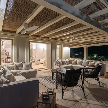 Salanti Hillcrest Vila