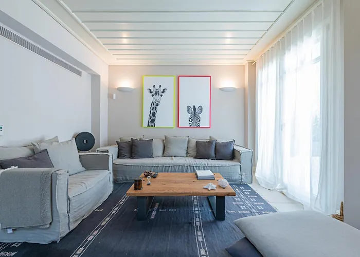 Вилла Salanti Hillcrest *